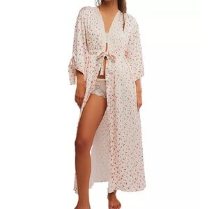 Free People Intimately Cherry Heart Robe/Kimono Size Large